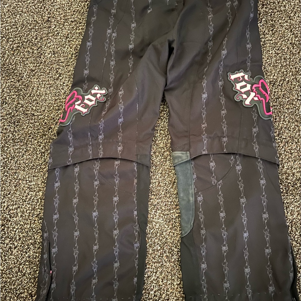 Woman’s Black and Pink Pants